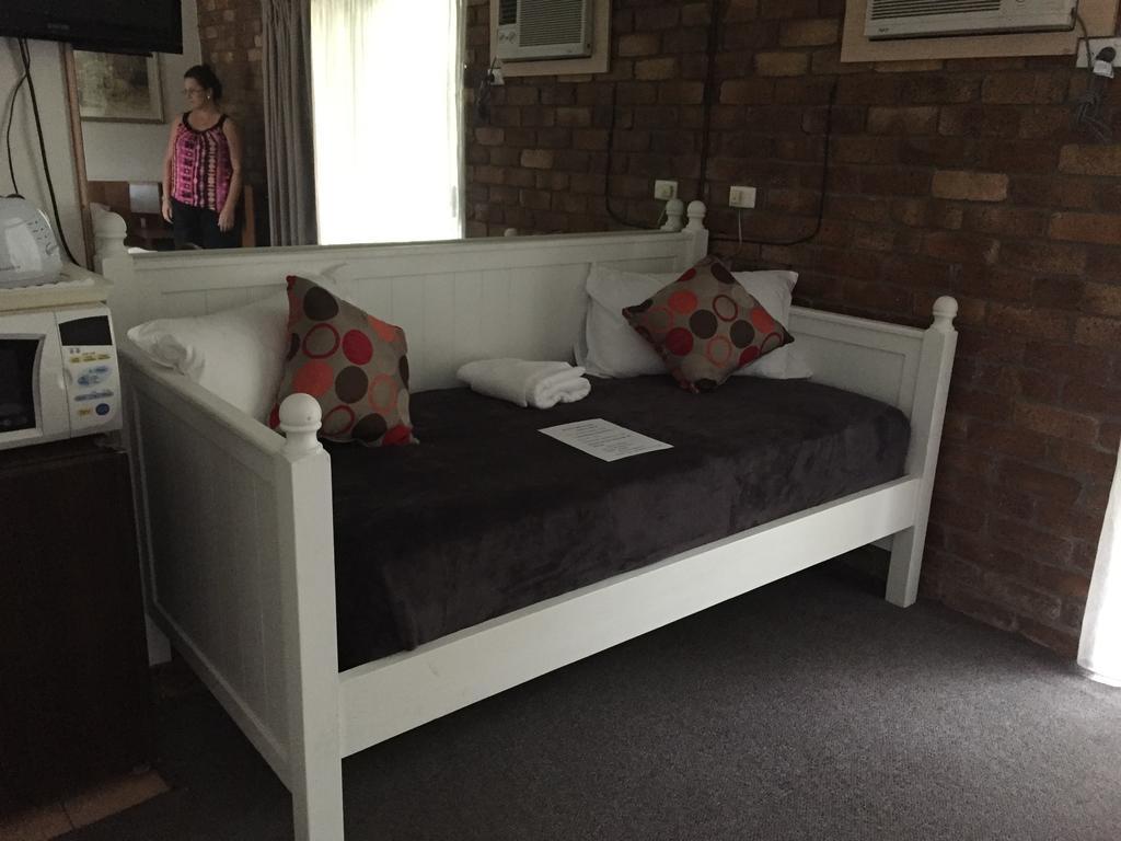 Coomera Motor Inn Gold Coast Kültér fotó