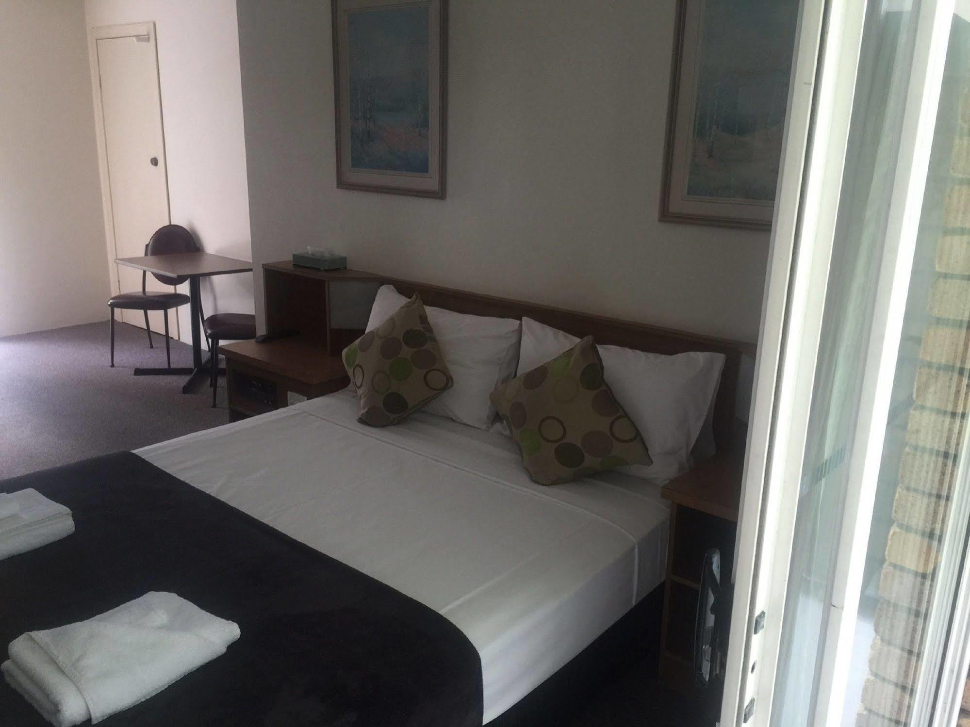 Coomera Motor Inn Gold Coast Kültér fotó